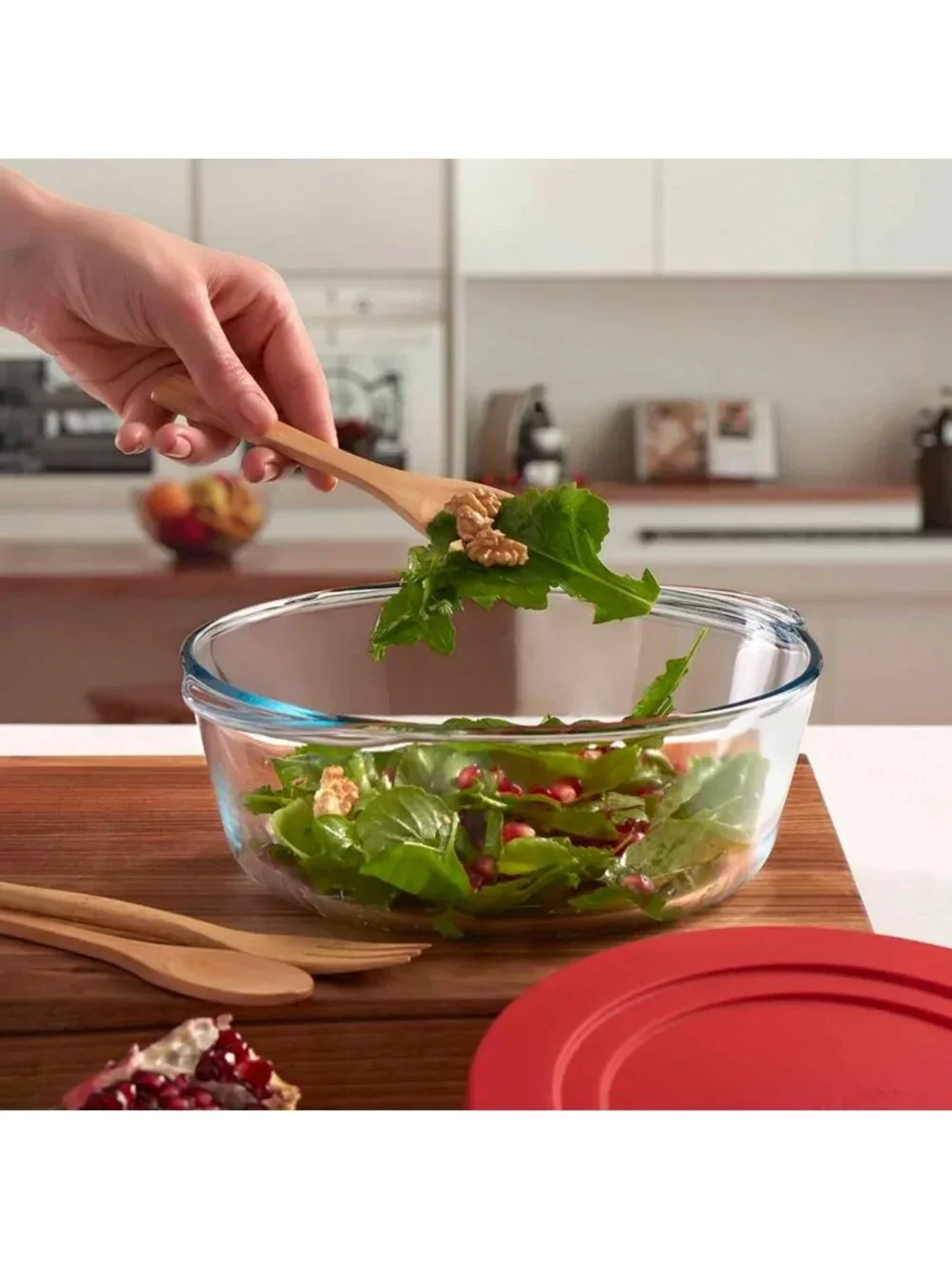 2.2 Quart Round Glass Casserole Dish with Lid - Oven Safe, Borosilicate, Food